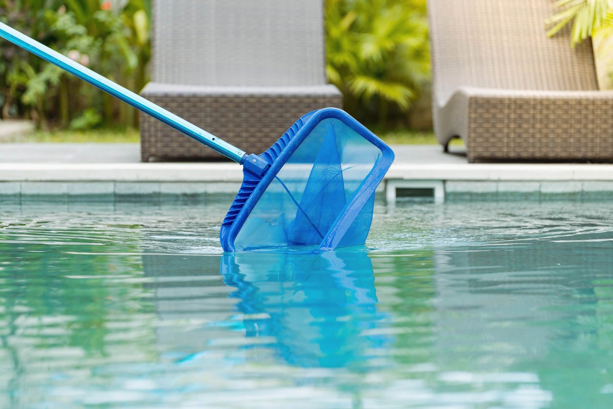 How-to-Maintain-a-Pool